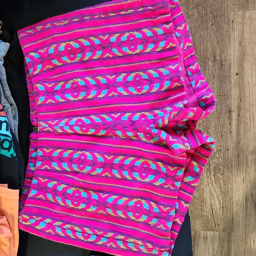 Printed shorts with zipper